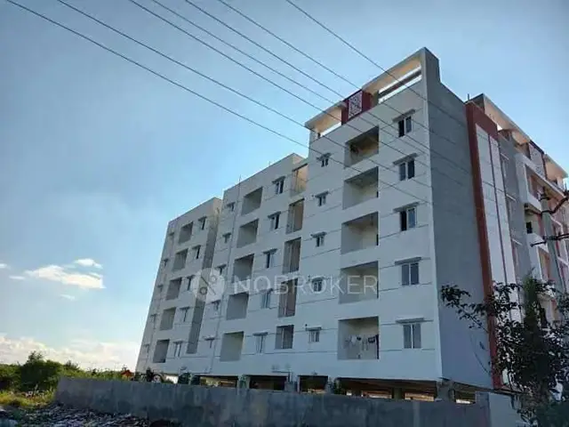 GREEN RICH RESIDENCE