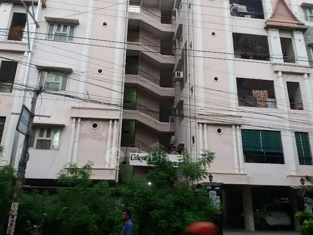 SRI SAI MANSION UDAYA SRIS